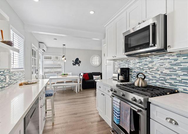 Ferienhaus Balboa Paradise - Renovated Coastal Haven Newport Beach